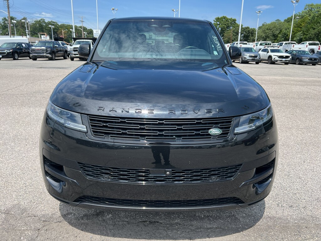 Used 2025 Land Rover Range Rover Sport SE Sport Utility