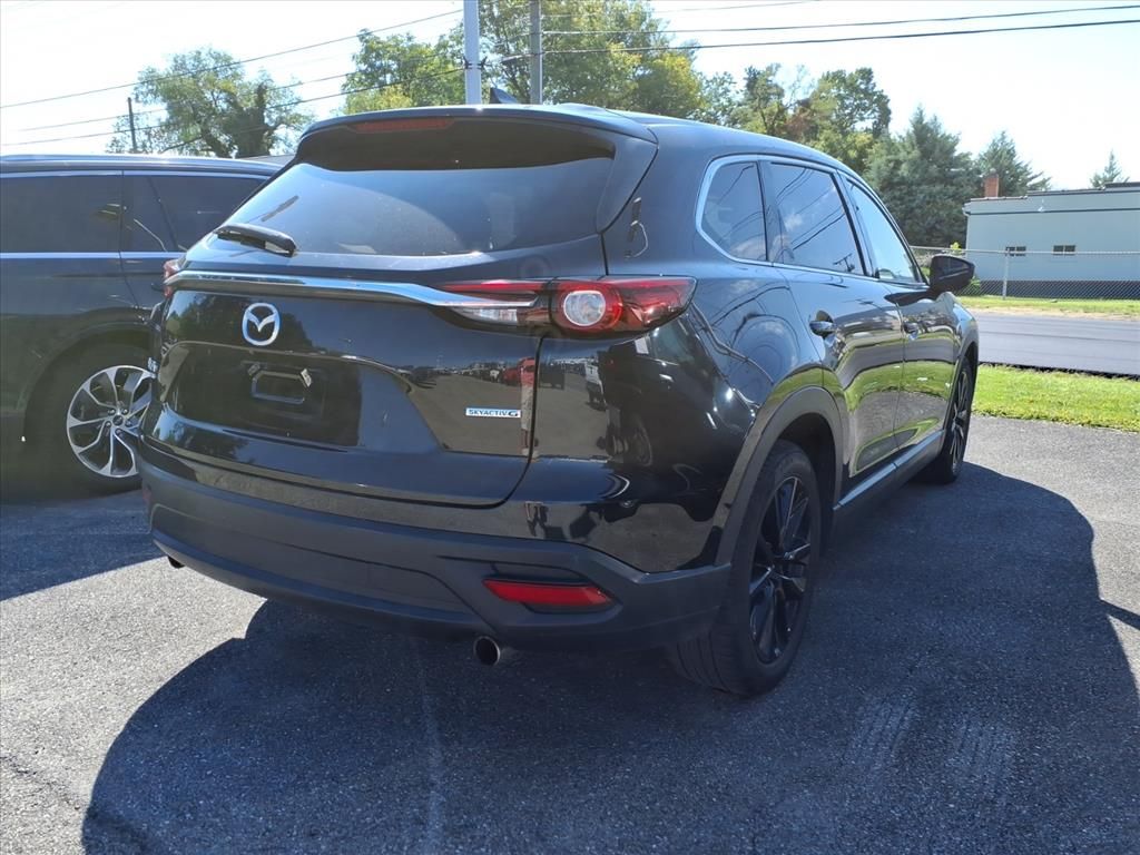 2023 Mazda CX-9 Touring photo 2