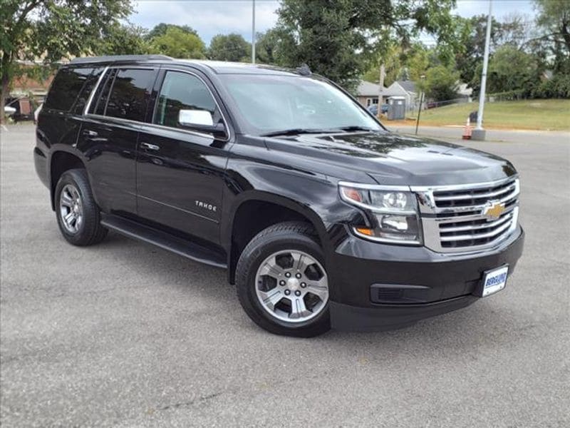 Used 2019 Chevrolet Tahoe LS with VIN 1GNSKAKC0KR399160 for sale in Roanoke, VA