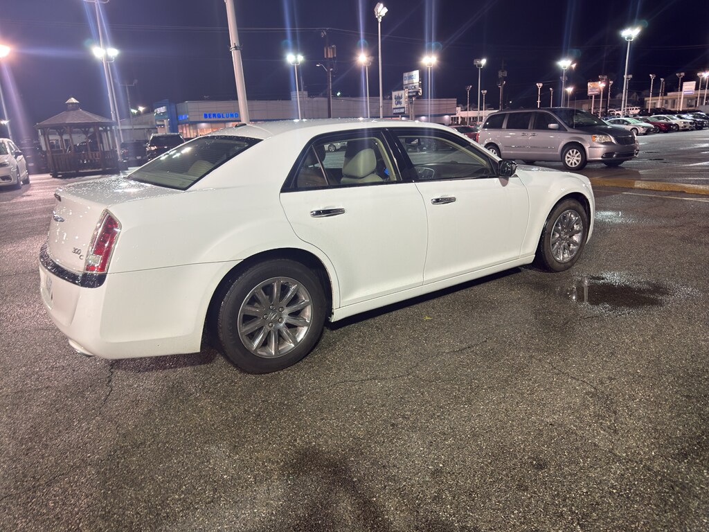 Used 2014 Chrysler 300C 300C Sedan