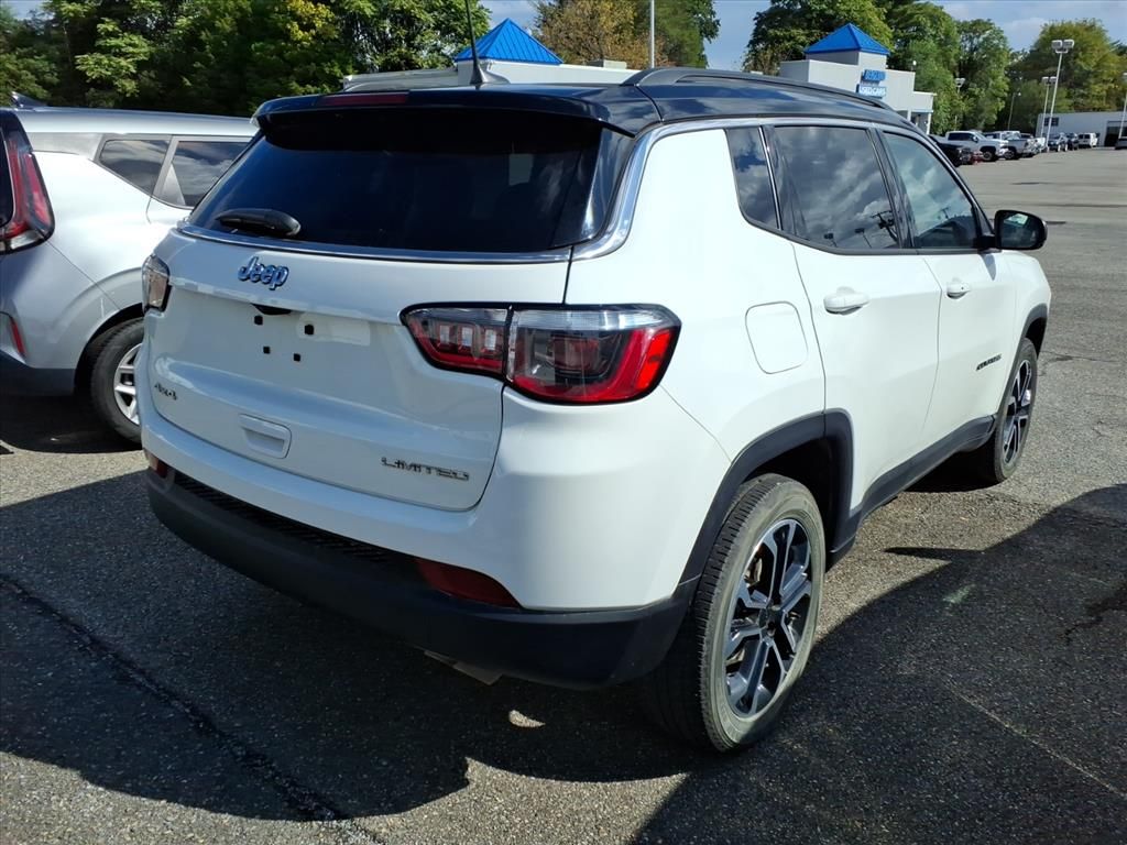 2022 Jeep Compass Limited photo 3