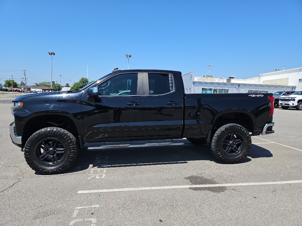 2020 Chevrolet Silverado 1500 LT 4X4 Double Cab Std Box's photo