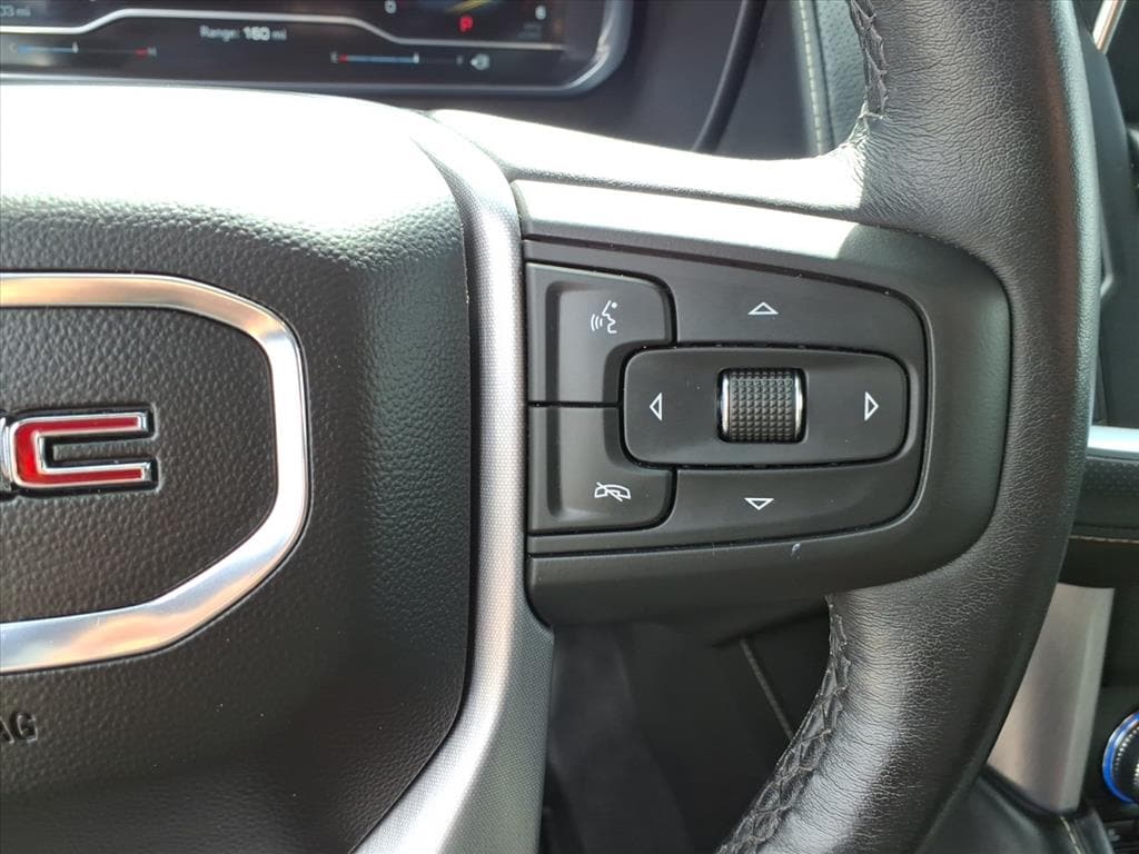 2022 GMC Yukon SLT - Photo 27