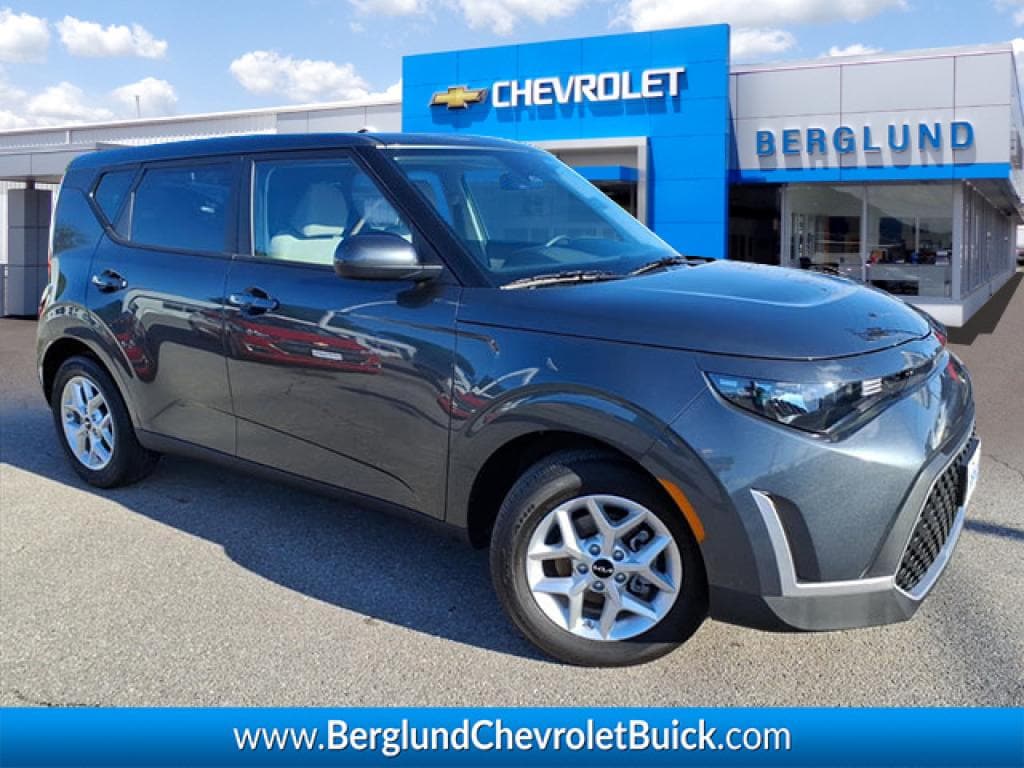 Used 2025 Kia Soul Wagon
