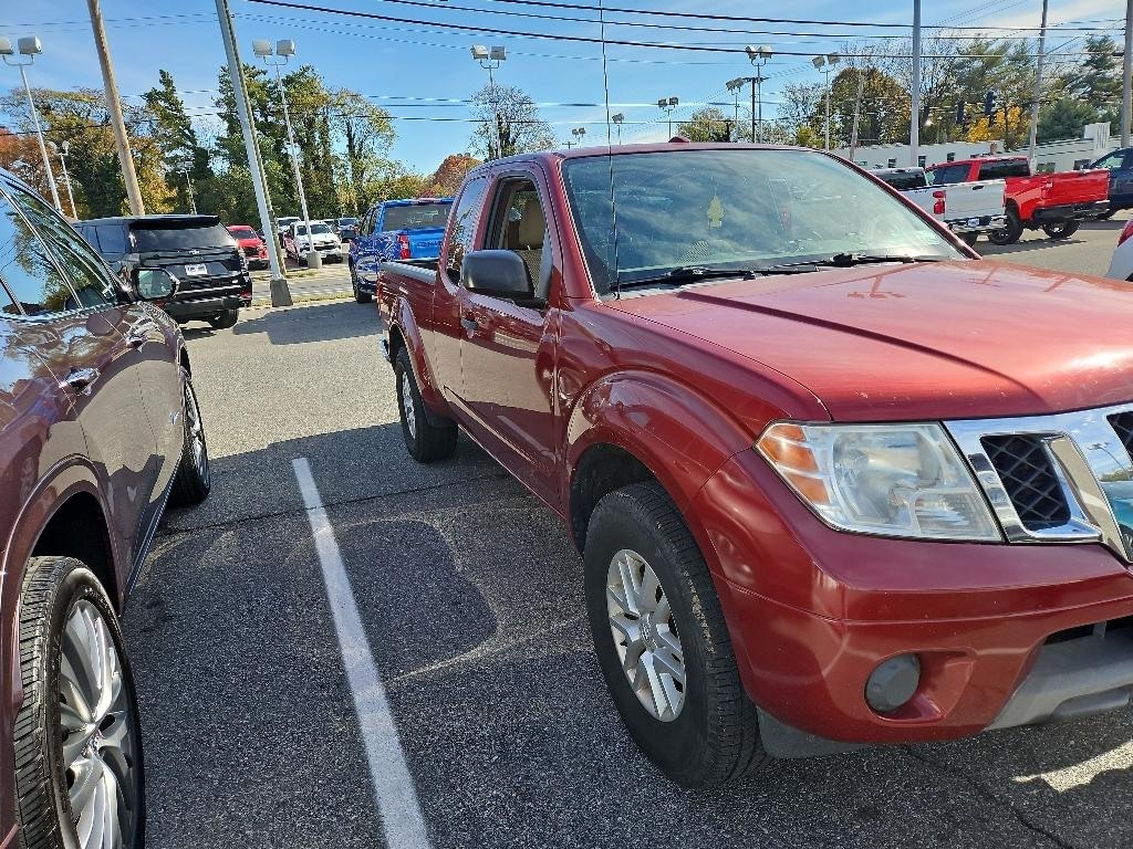 Used 2017 Nissan Frontier SV V6 Extended Cab