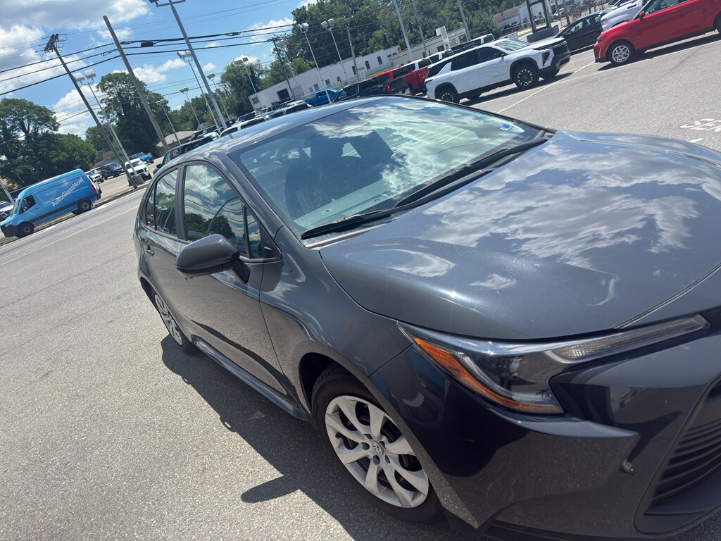 Used 2024 Toyota Corolla LE Sedan