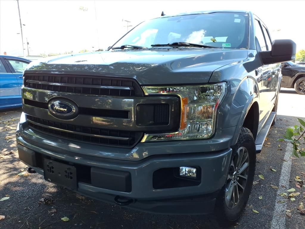 2020 Ford F-150 XLT photo 2