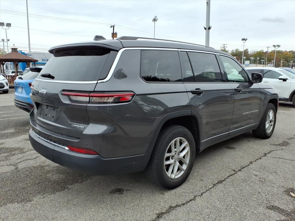 2021 Jeep Grand Cherokee Laredo Altitude photo 4