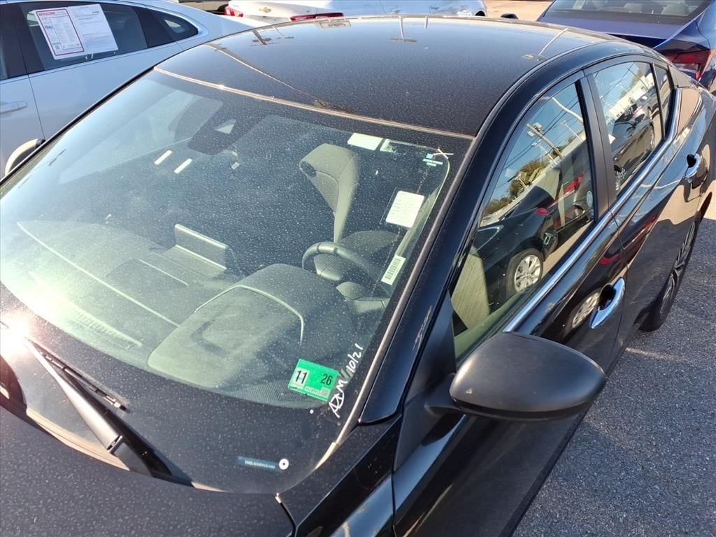 Used 2024 Nissan Altima 2.5 SV Sedan