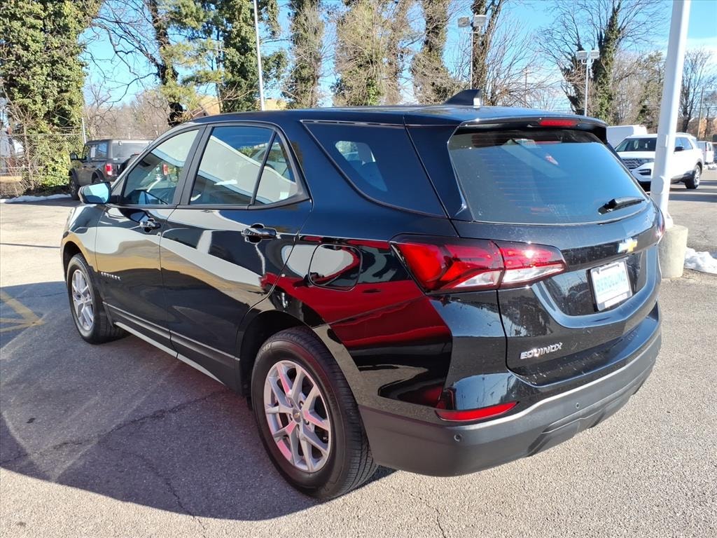 Used 2023 Chevrolet Equinox LS Sport Utility