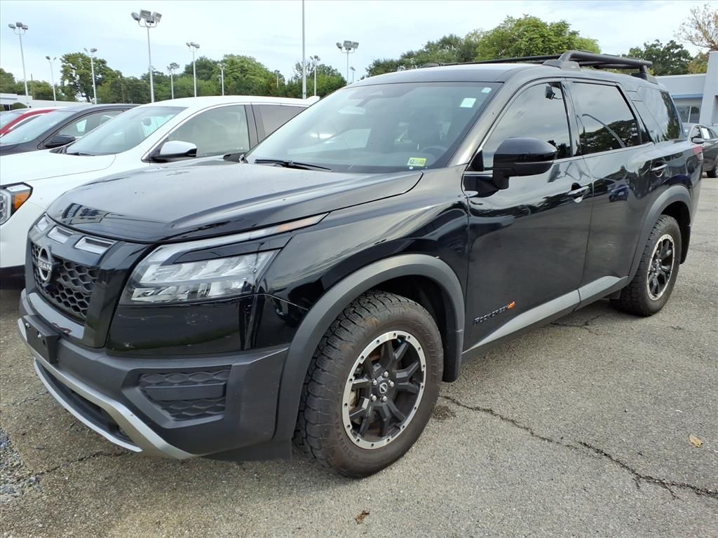 2024 Nissan Pathfinder Rock Creek photo 3