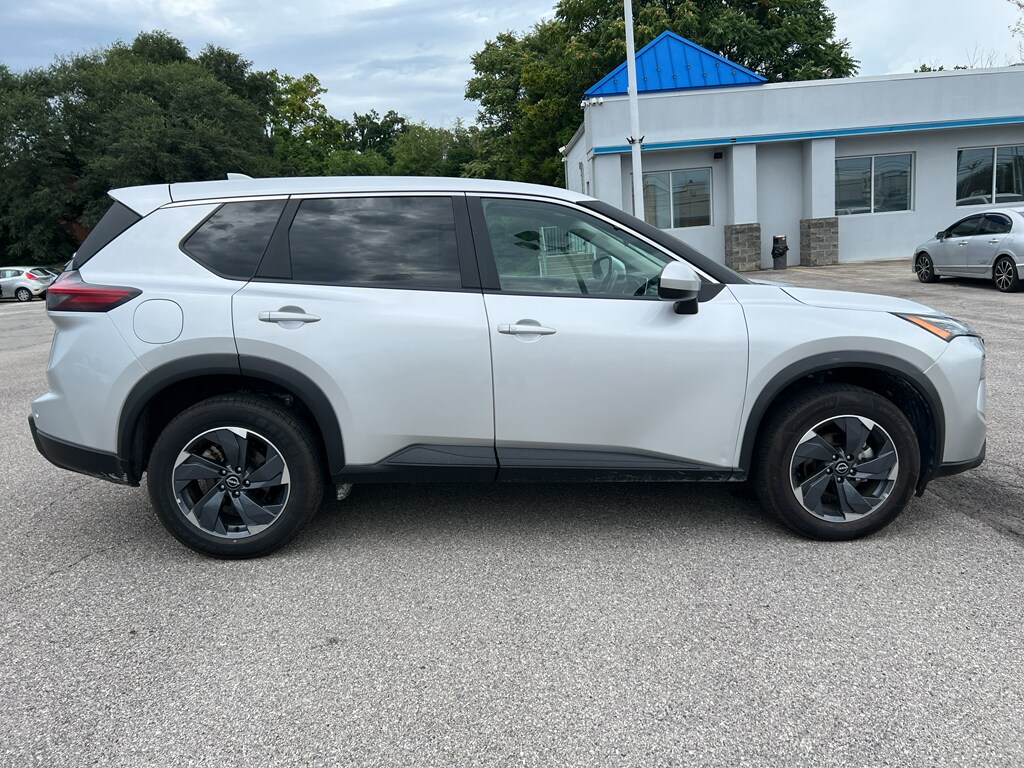 Used 2025 Nissan Rogue SV Sport Utility