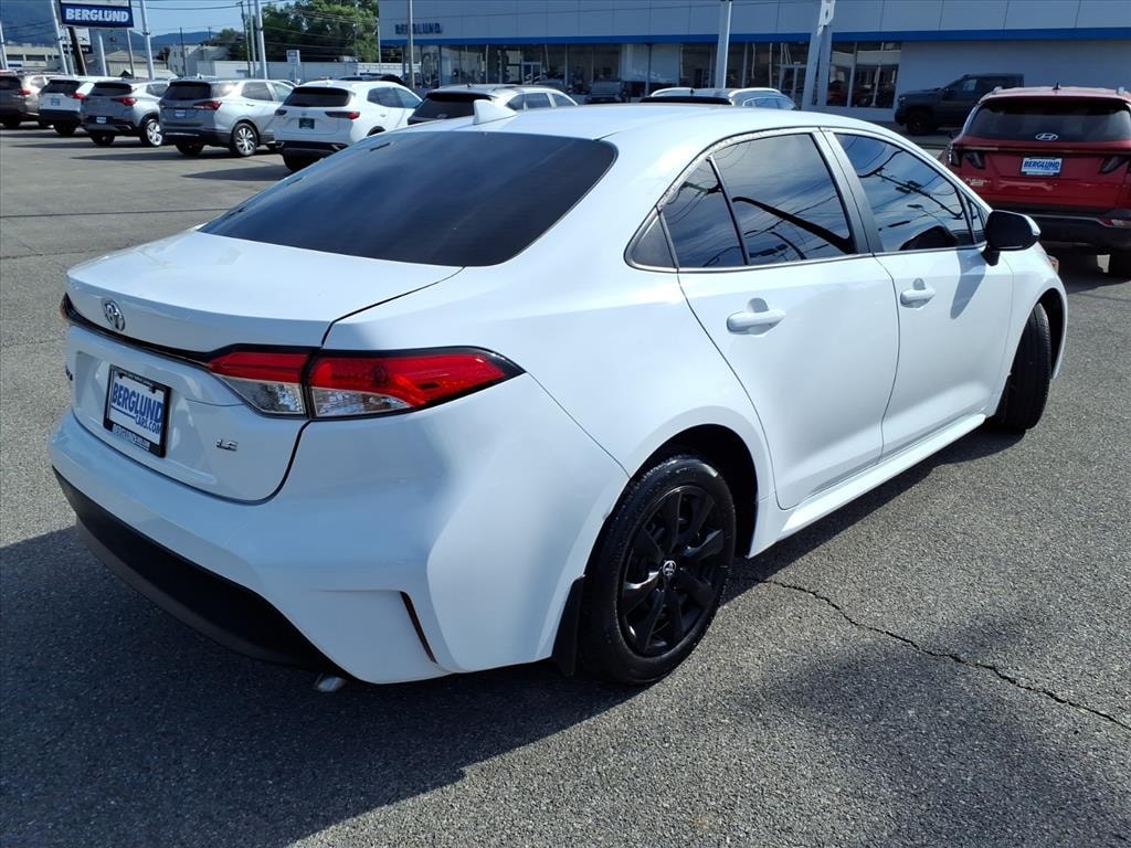 Used 2024 Toyota Corolla LE Sedan