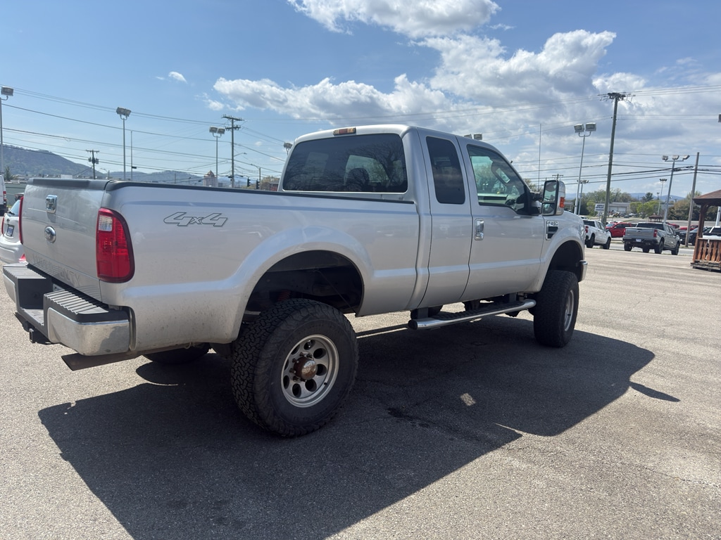 Used 2010 Ford F-250 Lariat Extended Cab