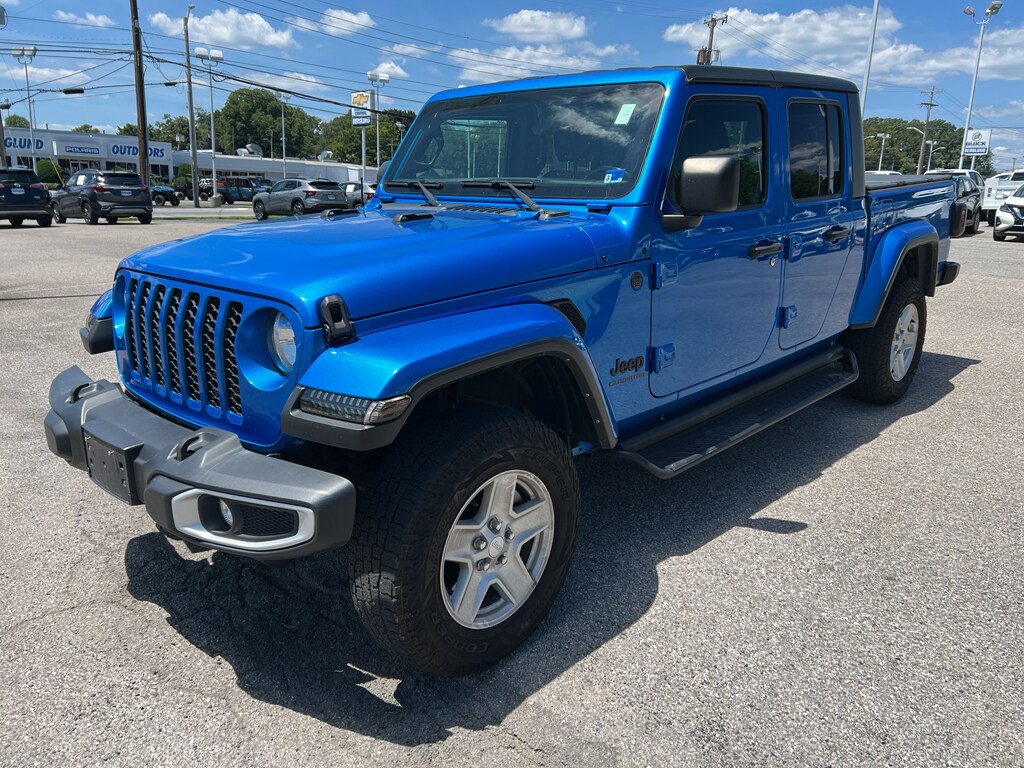 Used 2022 Jeep Gladiator Sport S Crew Cab