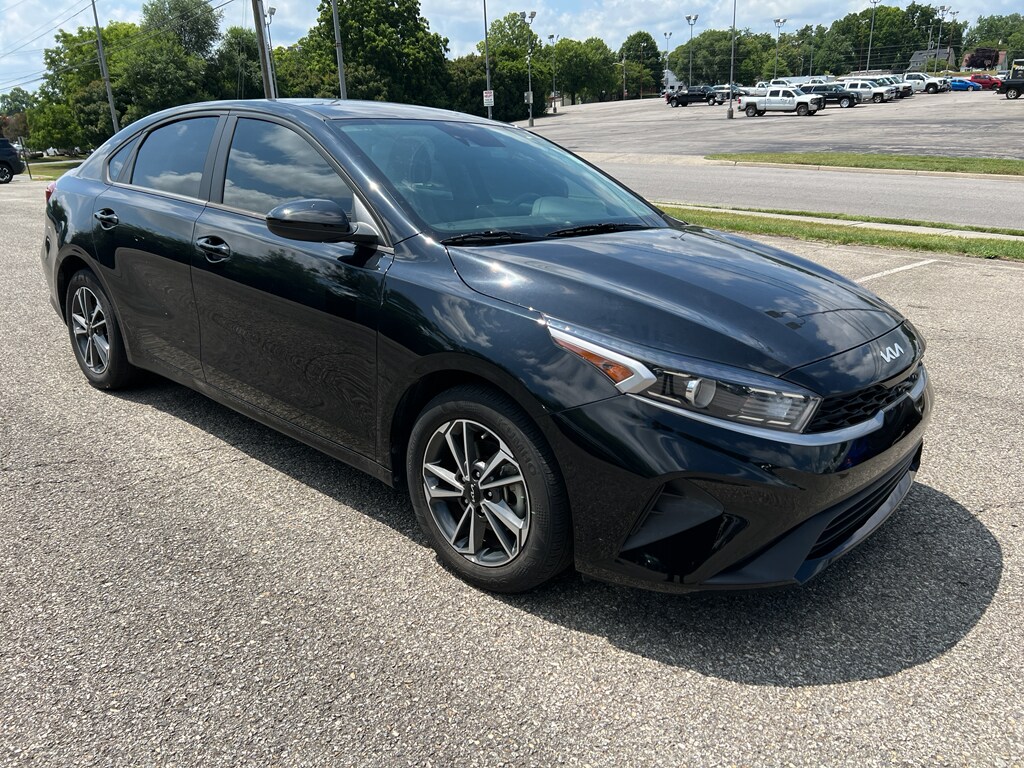 Used 2023 Kia Forte LXS Sedan