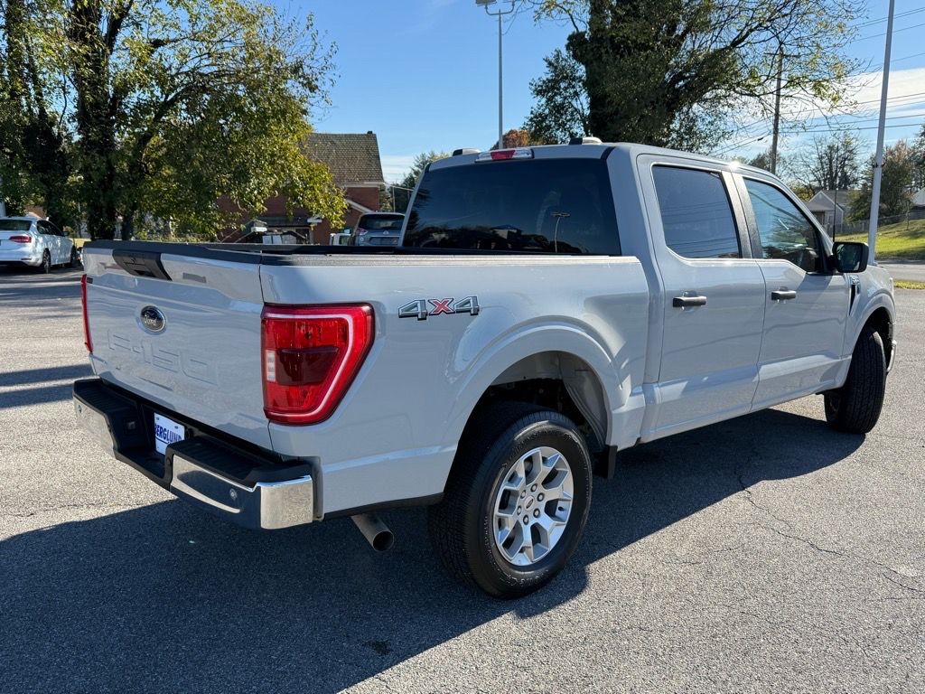 2023 Ford F-150 XLT photo 3