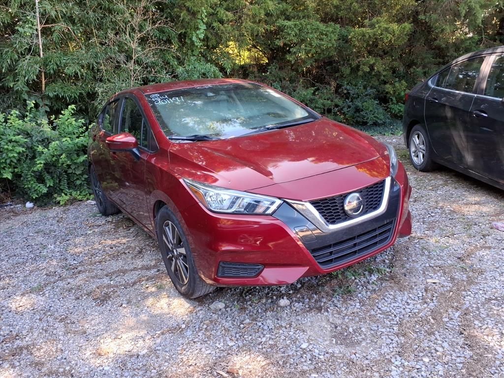 2020 Nissan Versa SV photo 2
