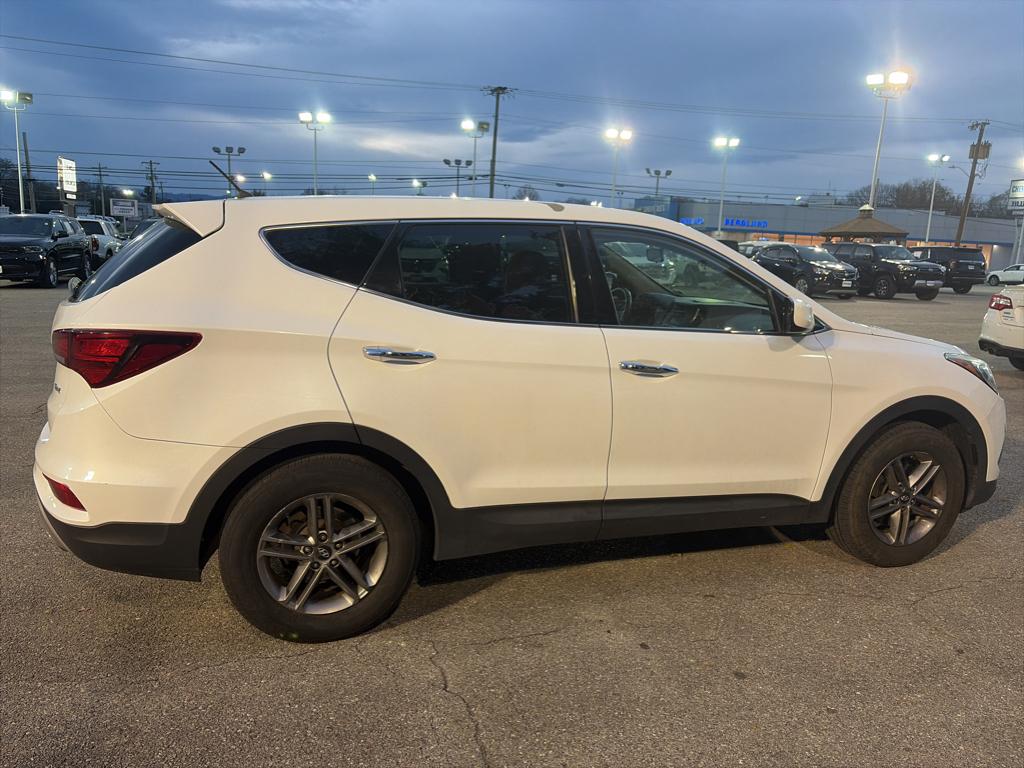 2018 Hyundai Santa Fe Sport Base photo 3
