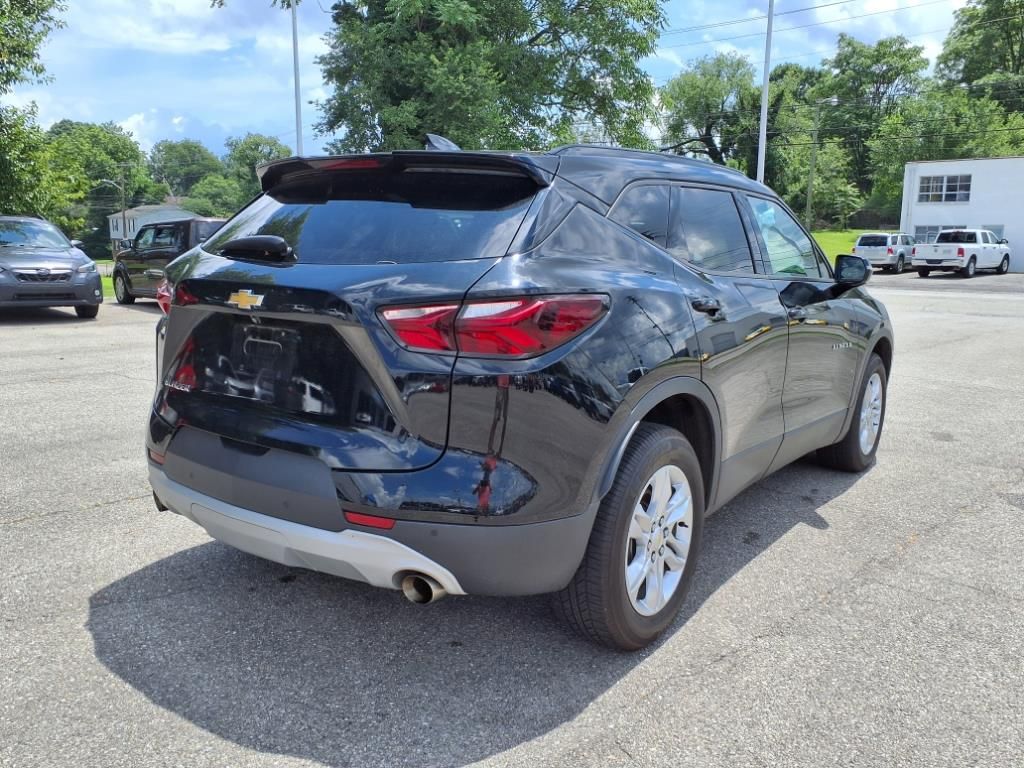 2021 Chevrolet Blazer 2LT photo 3