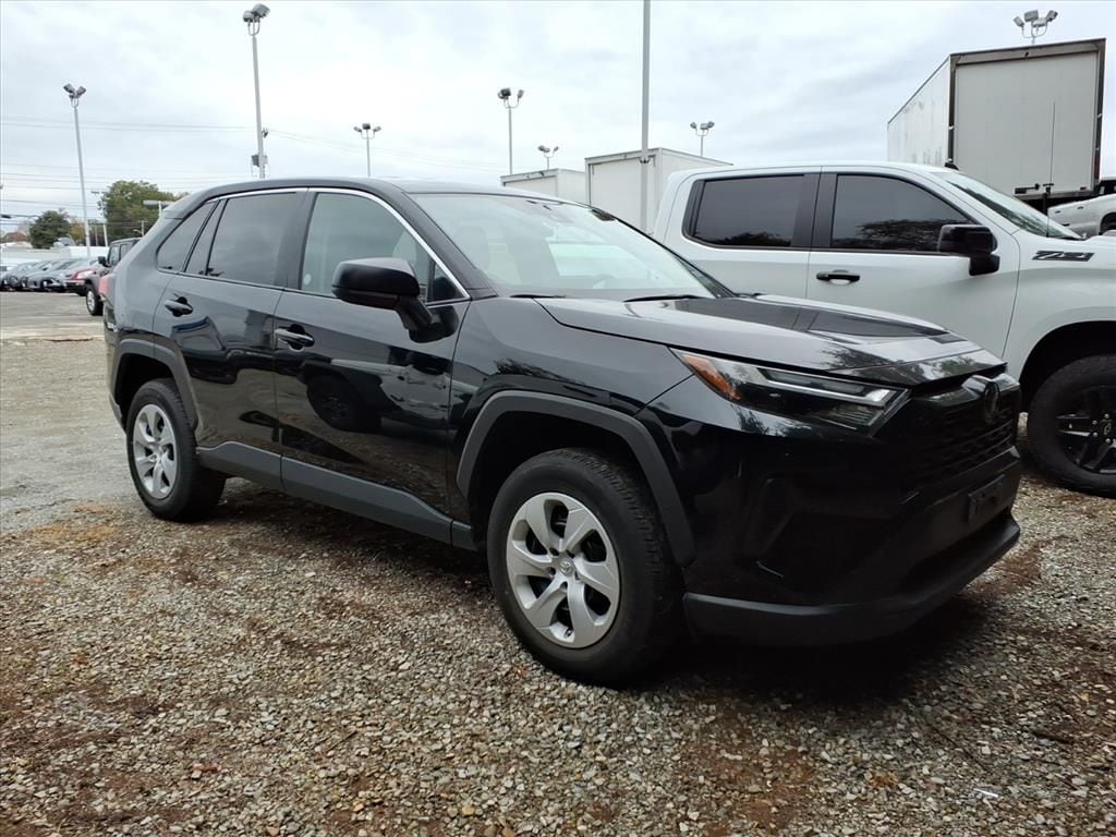 Used 2024 Toyota RAV4 LE Wagon