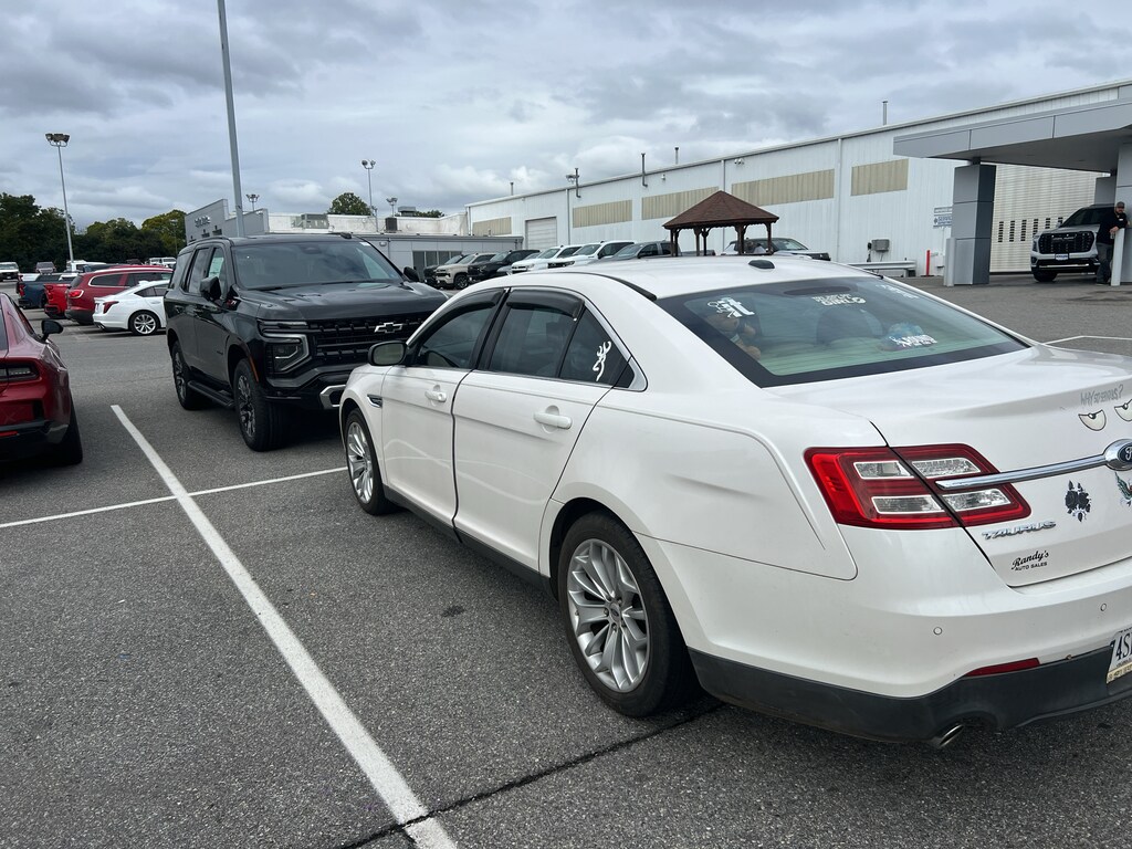 Used 2017 Ford Taurus Limited Sedan