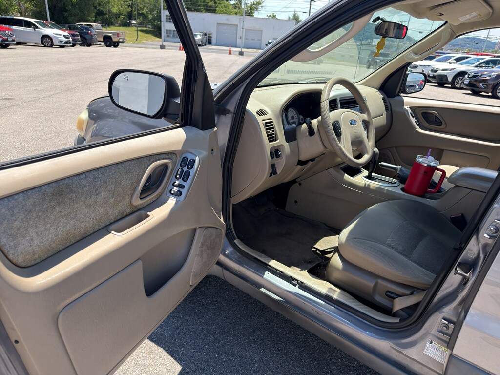 Used 2007 Ford Escape XLT Wagon