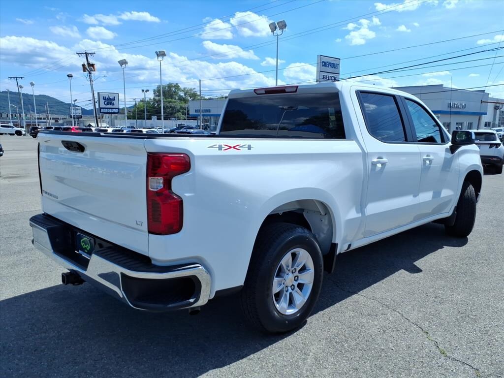 Used 2026 Chevrolet Silverado LT Cab; Crew
