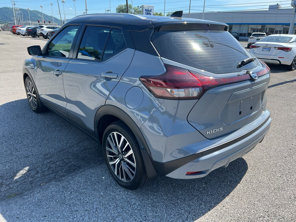 Used 2021 Nissan Kicks SV Hatchback