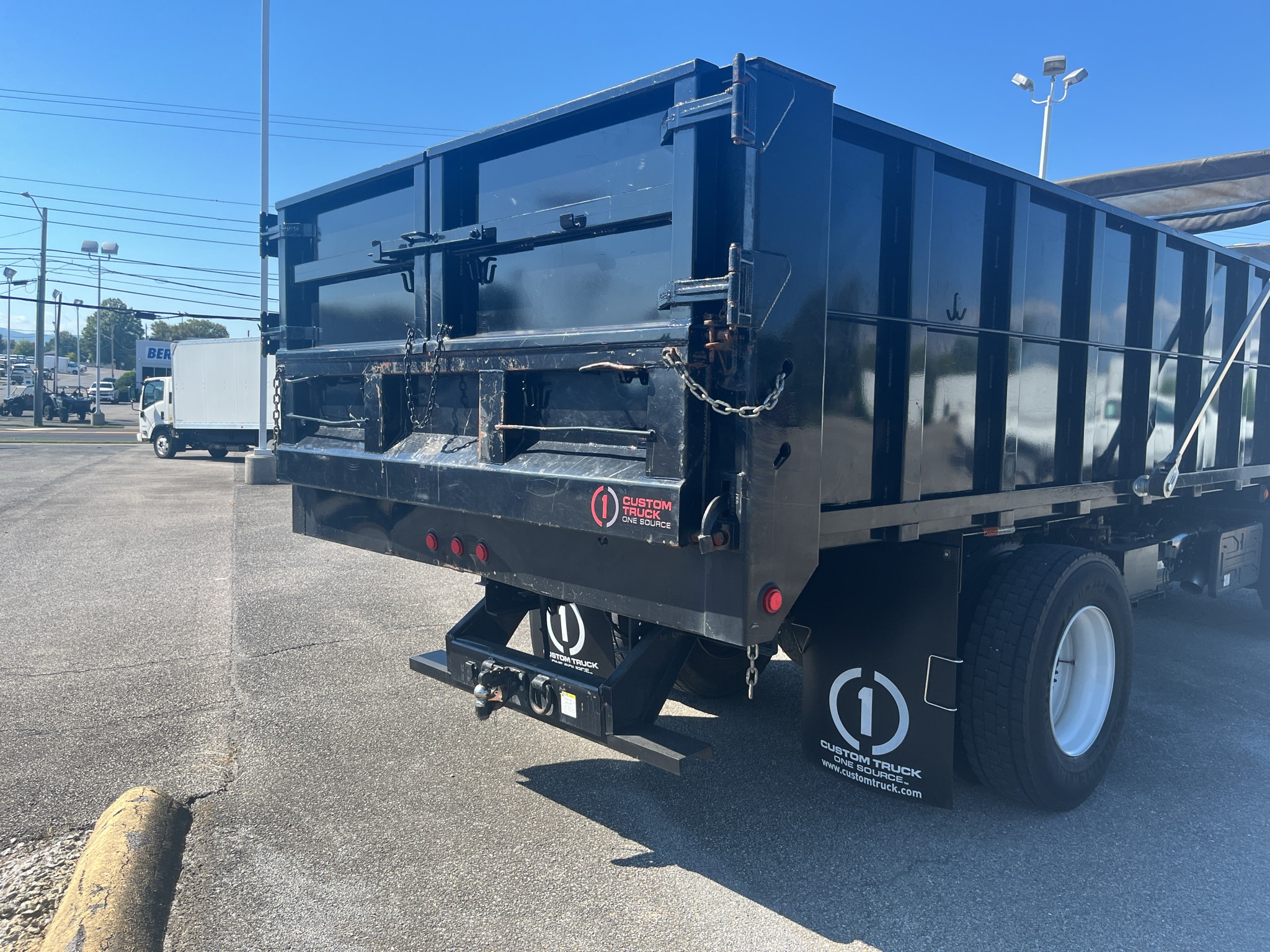 2019 Chevrolet Silverado 5500HD - Photo 9