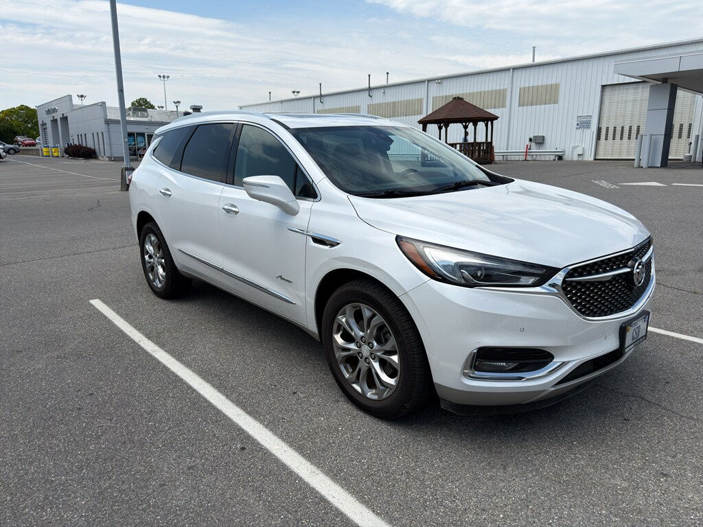 Used 2018 Buick Enclave Avenir Sport Utility
