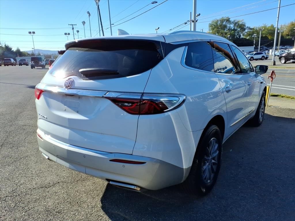 Used 2024 Buick Enclave Premium Wagon