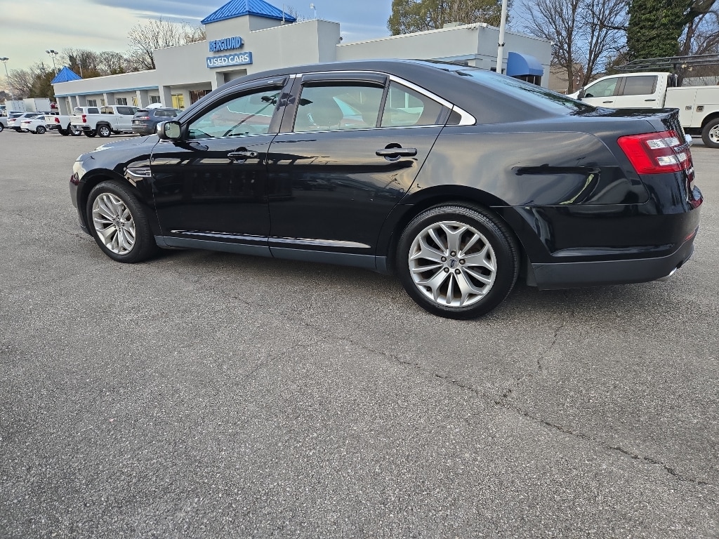 Used 2016 Ford Taurus Limited Sedan