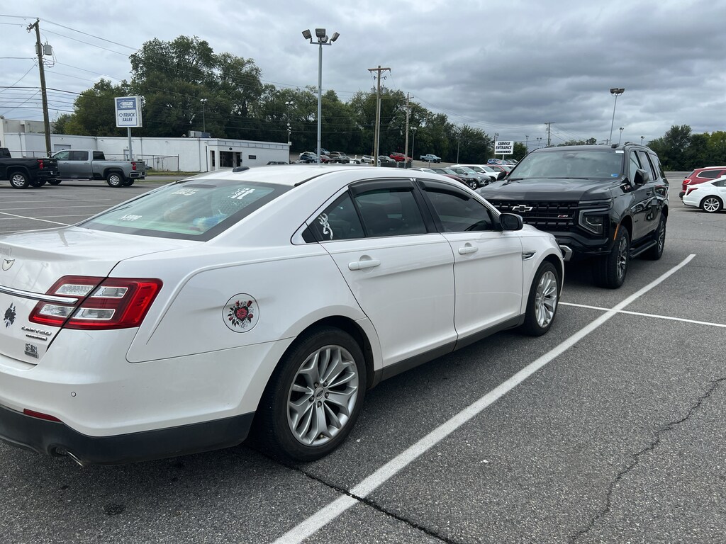 Used 2017 Ford Taurus Limited Sedan