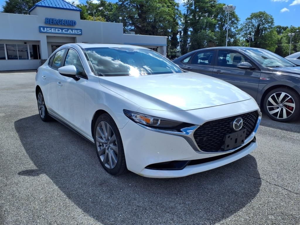 2023 Mazda Mazda3 Sedan 2.5 s Preferred photo 2