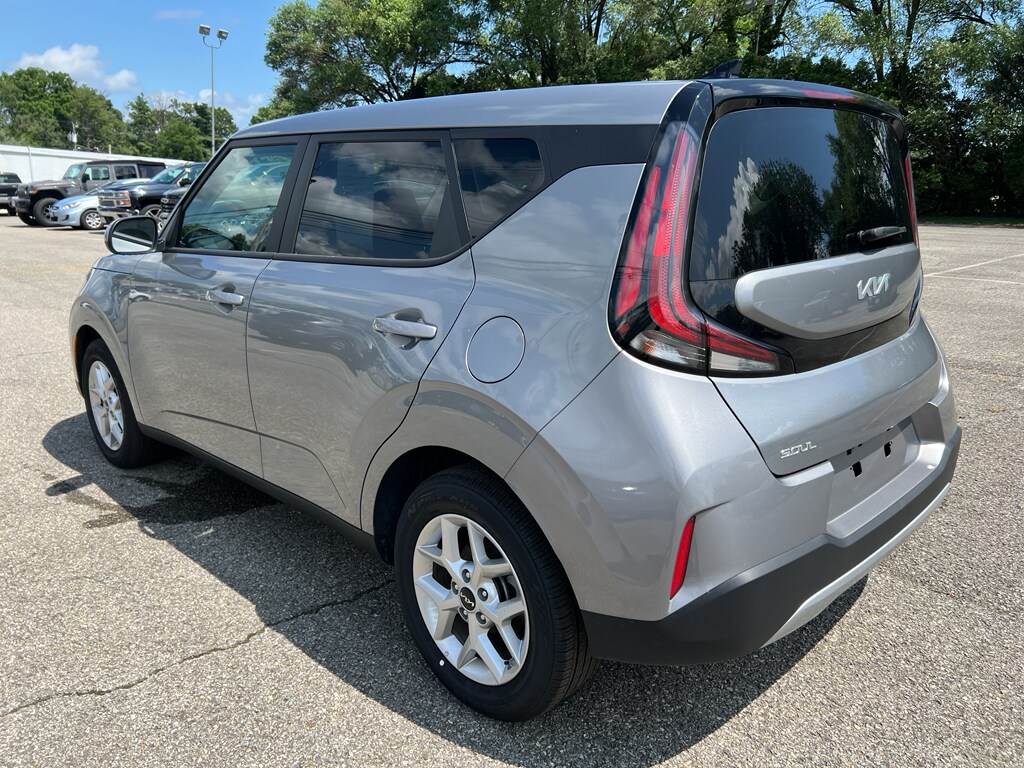 Used 2025 Kia Soul Wagon