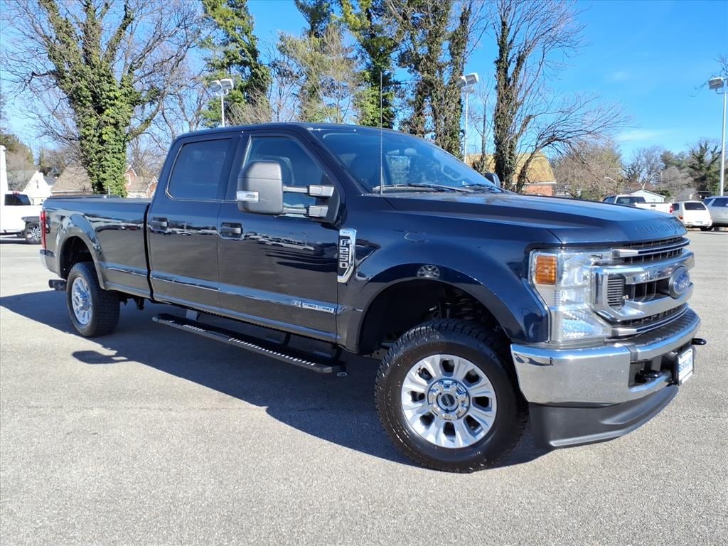 Used 2022 Ford F-250 XLT Cab; Crew