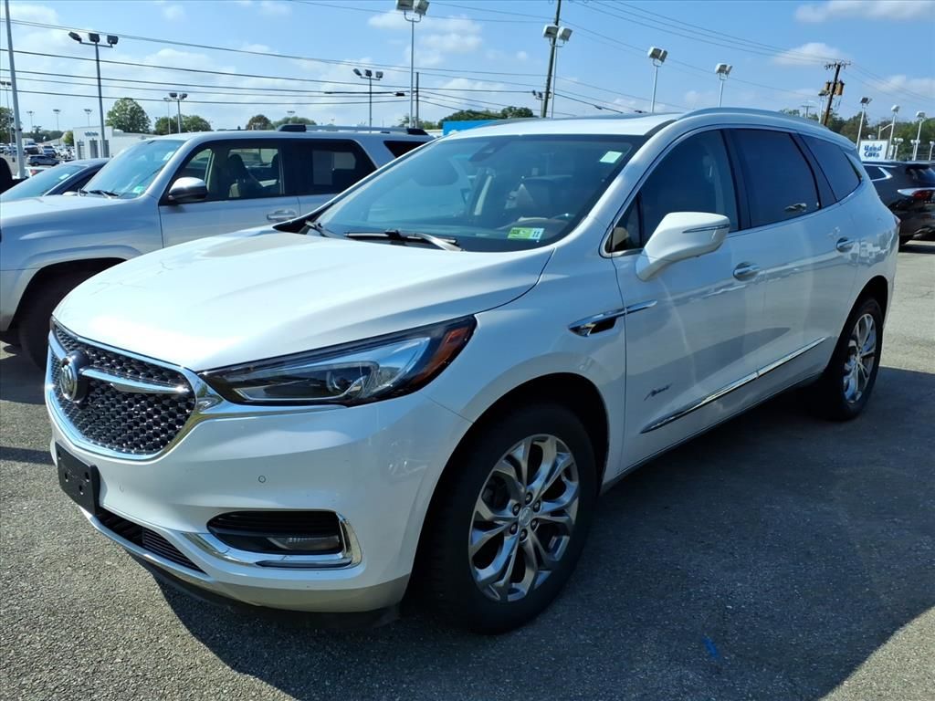 2018 Buick Enclave Avenir photo 2