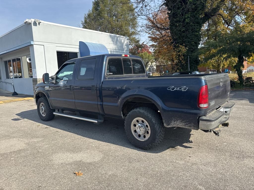 Used 2005 Ford F-250 Cab; Crew
