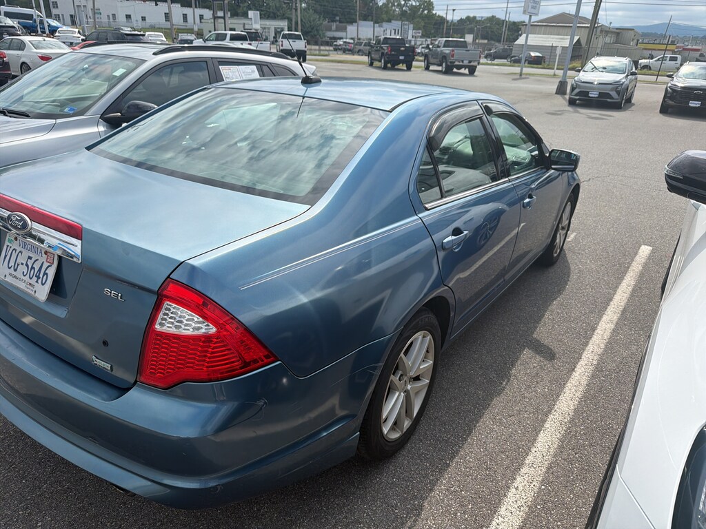 Used 2010 Ford Fusion SEL Sedan