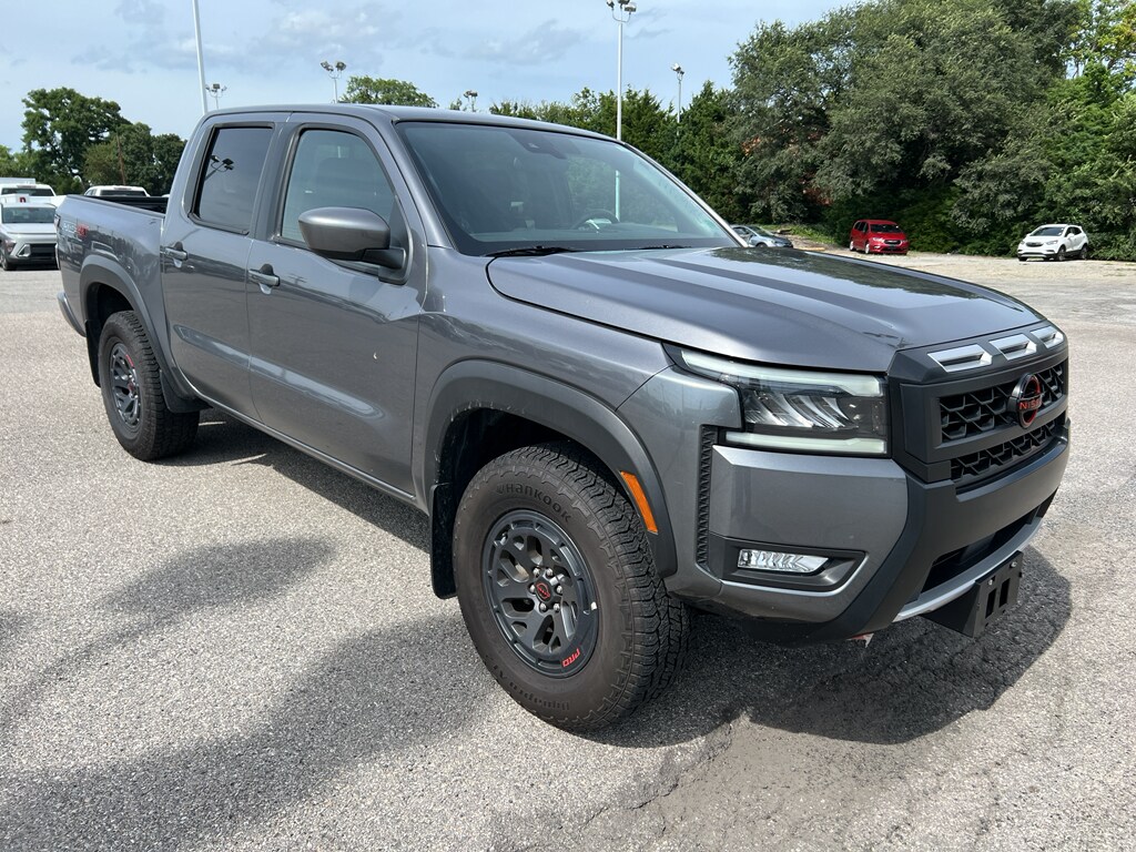 Used 2026 Nissan Frontier Pro-4X Cab; Crew