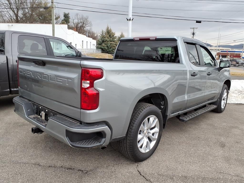 Used 2026 Chevrolet Silverado Custom Double Cab