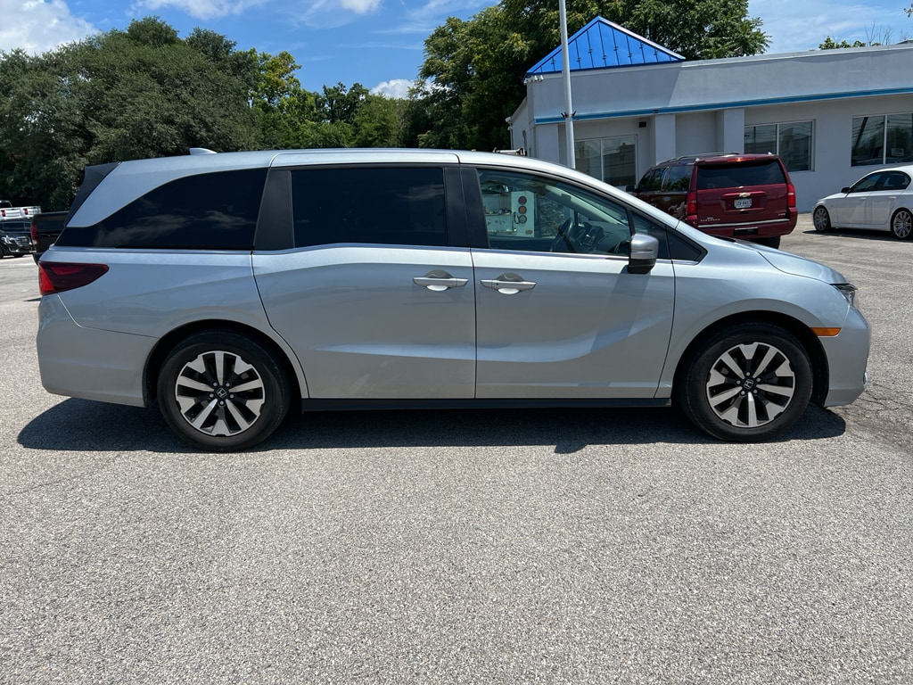 Certified 2025 Honda Odyssey EX-L Van