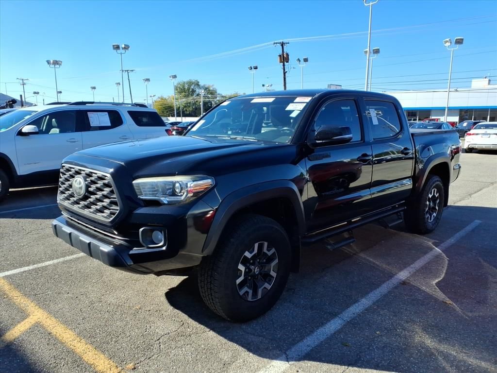 2020 Toyota Tacoma TRD Double Cab photo 2