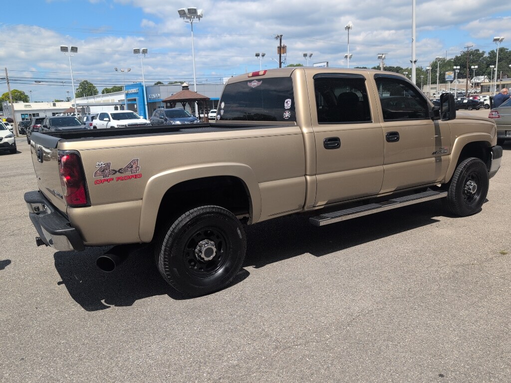 Used 2005 Chevrolet Silverado LS Crew Cab