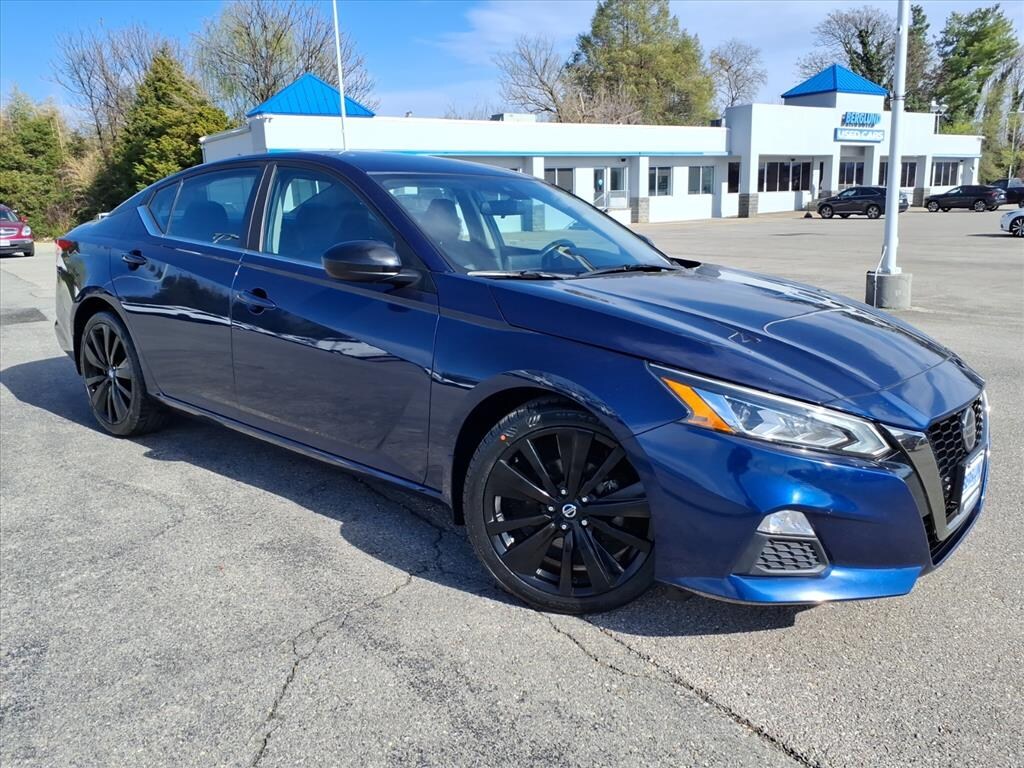 Used 2021 Nissan Altima 2.5 SR Sedan