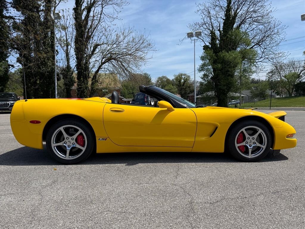 Used 2002 Chevrolet Corvette Base Convertible