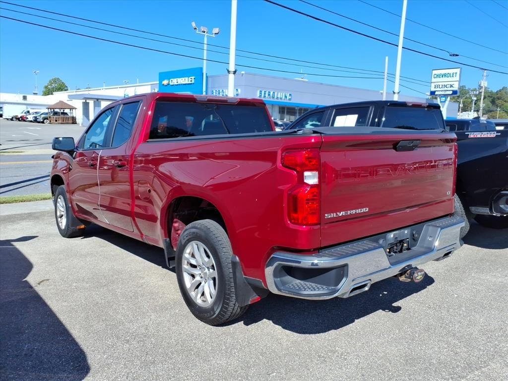 2019 Chevrolet Silverado 1500 LT photo 4