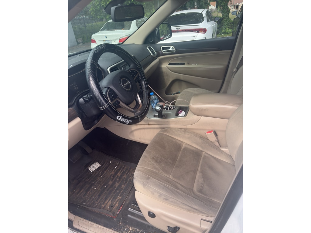 2014 Jeep Grand Cherokee Laredo 4WD's photo