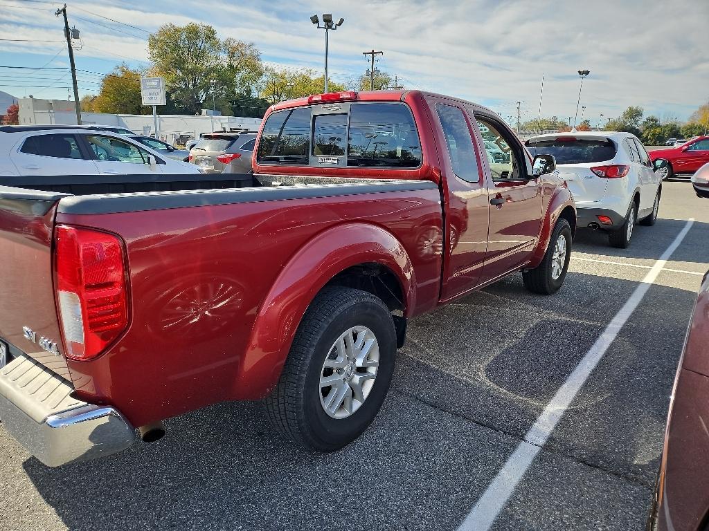 2017 Nissan Frontier SV photo 3